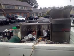 Best Yard Waste Removal  in Bath, MI